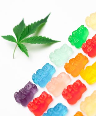 How To Use Flavored CBD Tinctures
